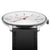 Herrenuhr-Ansicht von der Seite mit schwarzem Lederarmband und silbernem Gehäuse