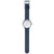 Mondaine Herrenuhr am blauen Lederarmband, vollständig von oben abgebildet