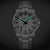 Montre analogique pour homme avec cadran blanc et index lumineux verts