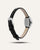 Mockberg Damenarmbanduhr seitlich: ovales Gehäuse, schwarzes Lederarmband, Krone sichtbar
