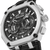 Herrenarmbanduhr Nahansicht: schwarzes Zifferblatt mit silbernen Chronographen-Zählern