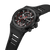 Herrenarmbanduhr, schwarzes Gehäuse mit Struktur-Lünette, rotes Zifferblattdetail