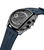 Herrenarmbanduhr mit blauem Silikonband, silbernem Gehäuse und Drückern