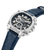Herrenuhr mit blauem Lederarmband, silberner Lünette und sichtbaren Hilfszifferblättern