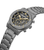 Herren-Armbanduhr mit grauem Metallband, schwarzem Zifferblatt und Chronographen-Zählern