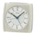 Seiko QHE205W Horloge de Table Blanc Nacré • Mouvement Sweep Silencieux • Fonction Snooze & Veilleuse