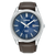 Herrenarmbanduhr mit rundem Edelstahlgehäuse, blauem Zifferblatt und braunem Lederband.