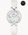 Bulova Damenuhr mit weißem Lederarmband, silbernem Gehäuse und funkelnder Lünette