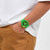 Swatch Big Bold Herren-Armbanduhr am Handgelenk, grün mit schwarzem Zifferblatt