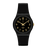 Armbanduhr mit schwarzem Silikonarmband, goldfarbigem Zifferblatt und sichtbarer Krone