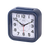 Réveil JVD compact avec boîtier bleu, cadran et aiguilles analogiques