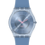 Swatch Armbanduhr mit blauem Zifferblatt, rosa Zeigern und transparenten Akzenten