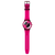 Fuchsia Armbanduhr mit rundem Gehäuse und schwarzen Chronographenanzeigen am Armband