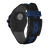 Rückseite der Chronograph-Uhr mit schwarzem Gehäuse und blauem Kunststoffarmband.