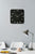 Horloge murale carrée Karlsson Vintage avec cadran noir et index blancs