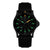 Bracelet de montre pour homme avec cadran noir, index lumineux verts et bracelet en cuir