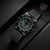 Montre de plongée Luminox avec boîtier noir et cadran blanc, marqueurs lumineux colorés