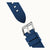 Uhrarmband mit Metallschließe und blauem Band, Rückansicht am Verschluss
