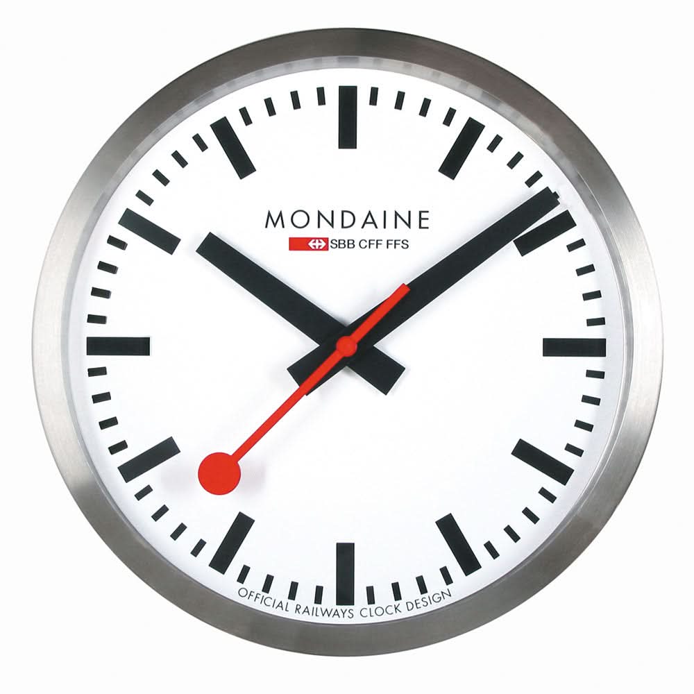 Horloge murale Mondaine : cadran blanc, cadre noir, trotteuse rouge