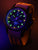 Bracelet de montre pour homme avec cadran noir et bracelet en silicone beige, index luminescents