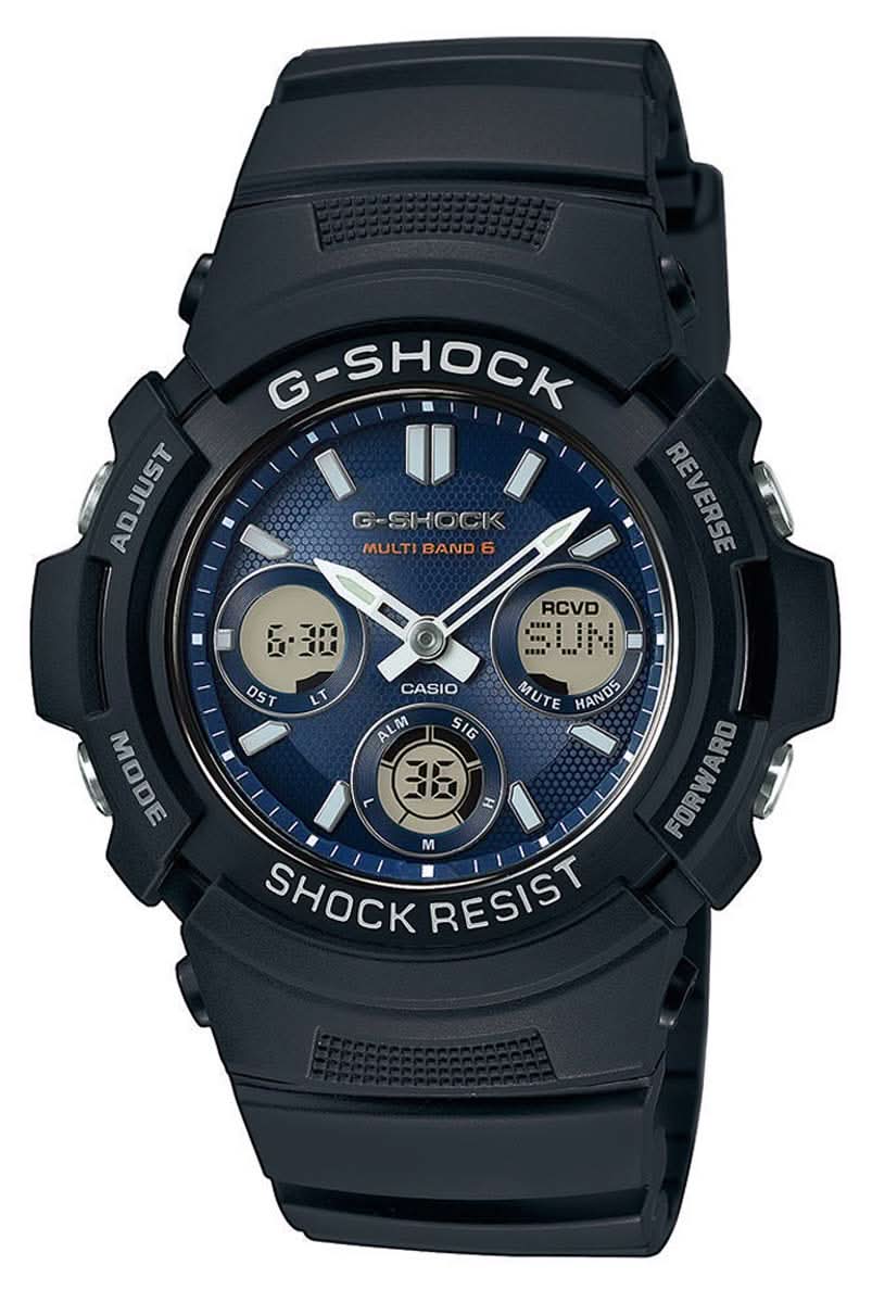 Casio G-Shock montre homme avec boîtier noir, cadran sombre et bracelet en caoutchouc