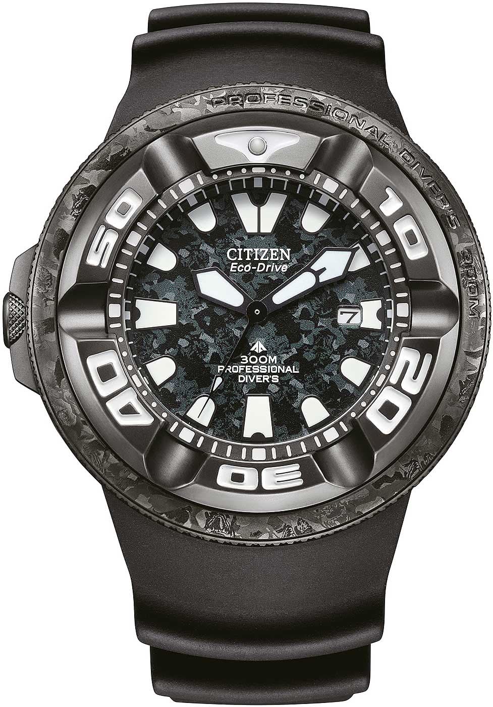 Montre homme avec bracelet en caoutchouc noir, cadran noir et lunette argentée