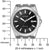 Montre bracelet en acier vue de face avec cadran noir, index bâtons et Eco-Drive