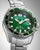 Montre pour homme avec cadran vert, aiguilles blanches, boîtier et bracelet en acier inoxydable