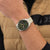 Herrenarmbanduhr mit grünem Zifferblatt, Edelstahlarmband und Chronographen-Subdials