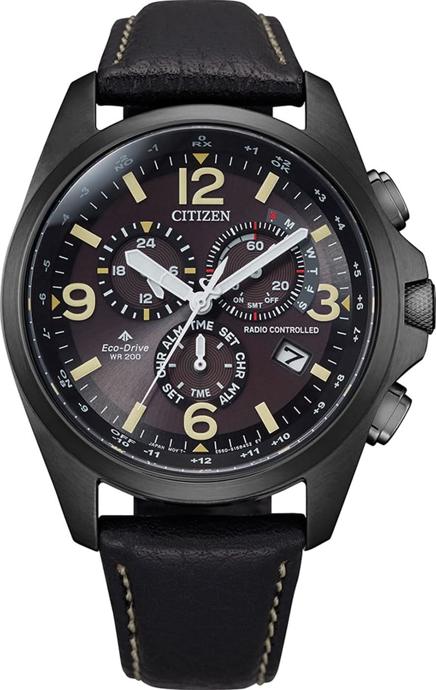 Citizen Promaster Funkuhr mit Lederband, schwarzem Gehäuse, dunkelgrauem Zifferblatt