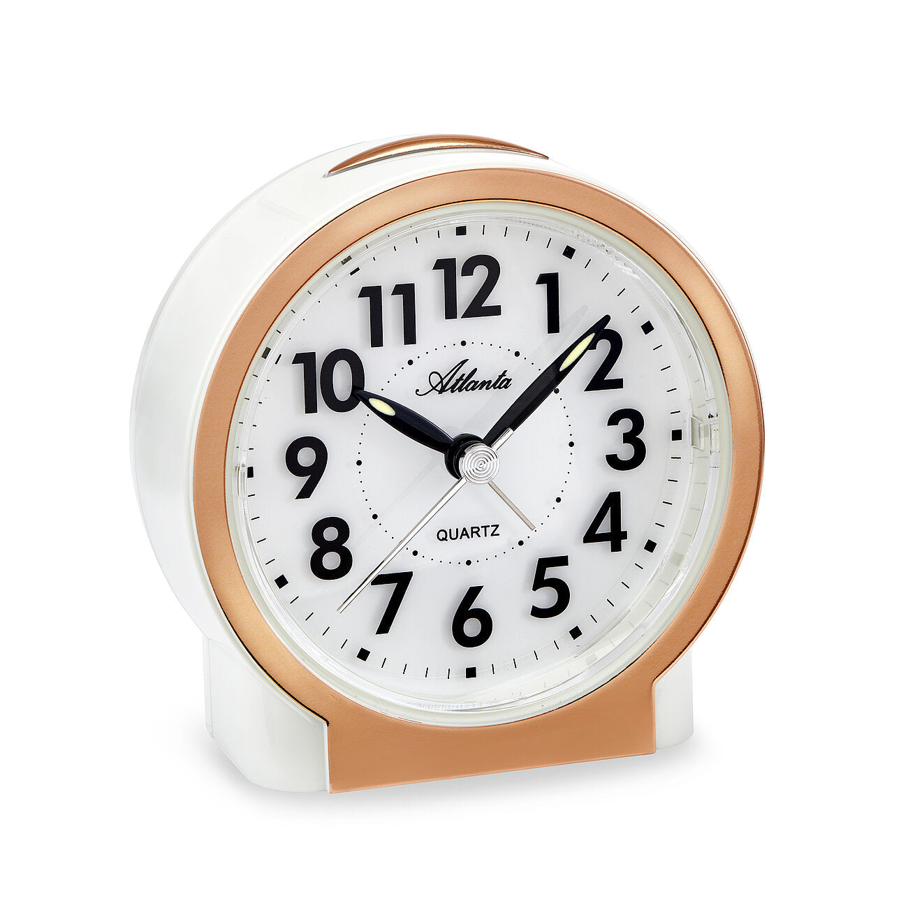 Réveil avec boîtier blanc et lunette or rose, cadran rond avec aiguilles noires.