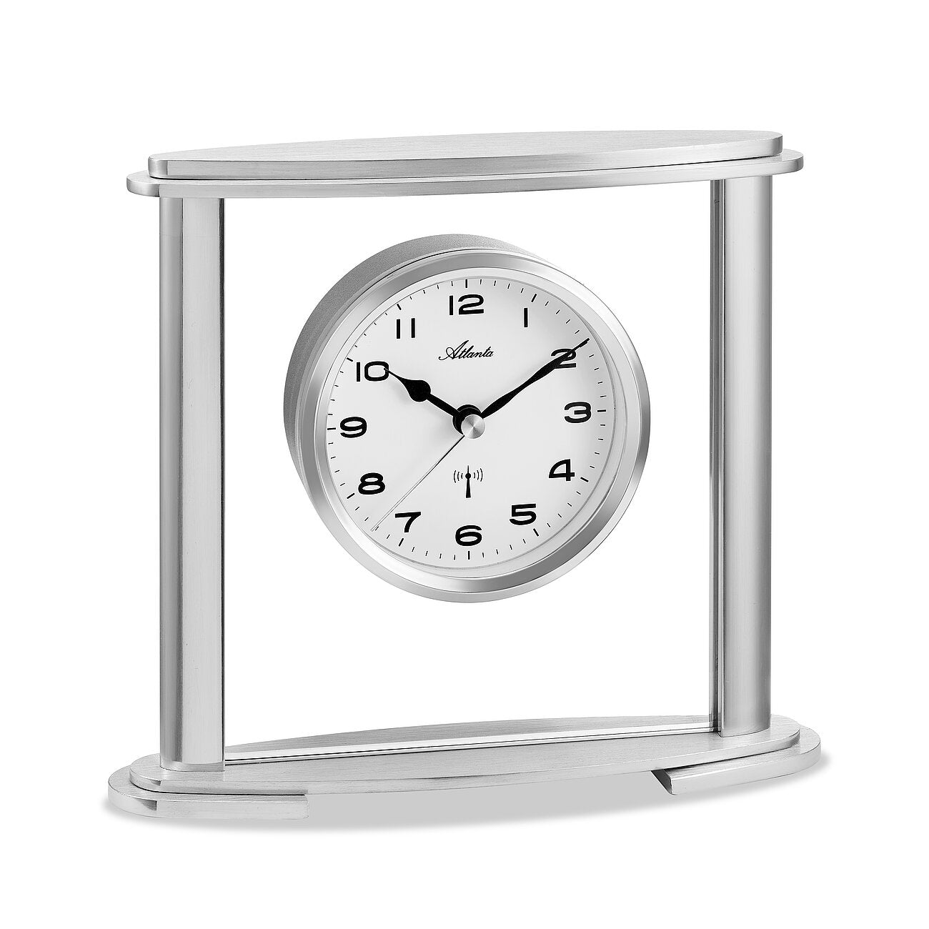Radio-réveil de mantel en argent avec cadran rond et chiffres arabes