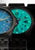 Herrenarmbanduhr mit blauem Zifferblatt und trigalight-leuchtenden Zeigern.