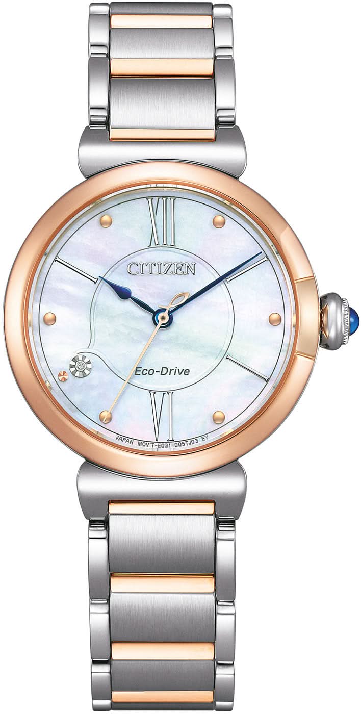 Montre pour femme avec cadran bleu, lunette or rose et bracelet en métal avec Eco-Drive