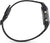 Boîtier et couronne de montre Casio sur bracelet noir, vue de côté