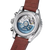 Herrenarmbanduhr mit offenem Gehäuse, blauem Uhrwerk und braunem Lederarmband