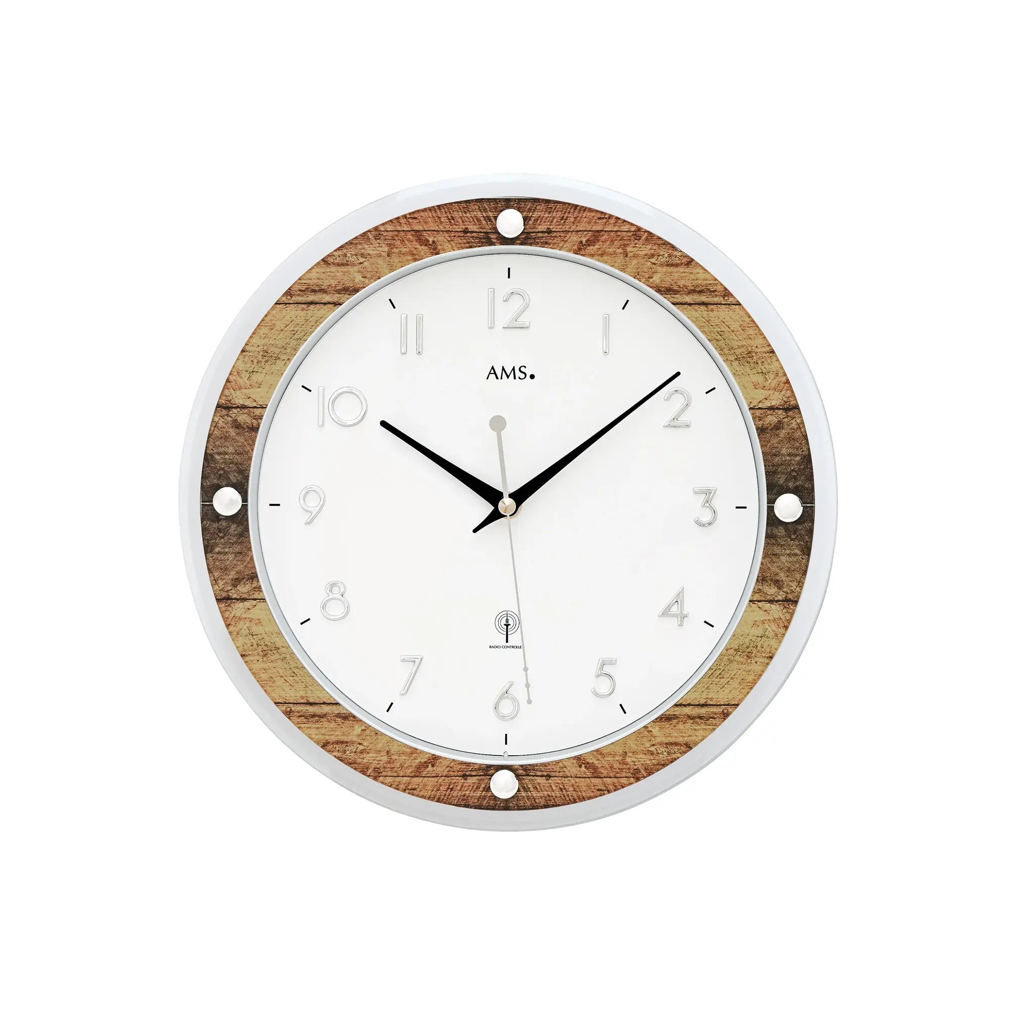 AMS Funkwerk Wanduhr: weißes Zifferblatt, schwarze Zeiger, brauner Holzrand und silberner Rahmen