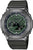 Montre homme avec cadran vert et bracelet en silicone noir, boîtier en métal, affichage numérique.