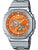 Montre bracelet pour homme en acier inoxydable avec cadran orange, compteurs auxiliaires et affichage numérique