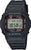 Montre numérique pour homme à l'avant, boîtier noir et large protection