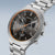 Bracelet de montre pour homme avec boîtier en titane, cadran noir et boutons latéraux