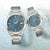 Montre Seiko pour femme en vue de couple, cadran bleu, bracelet en acier inoxydable argenté