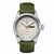 Montre homme avec boîtier argenté, cadran blanc et bracelet en toile verte