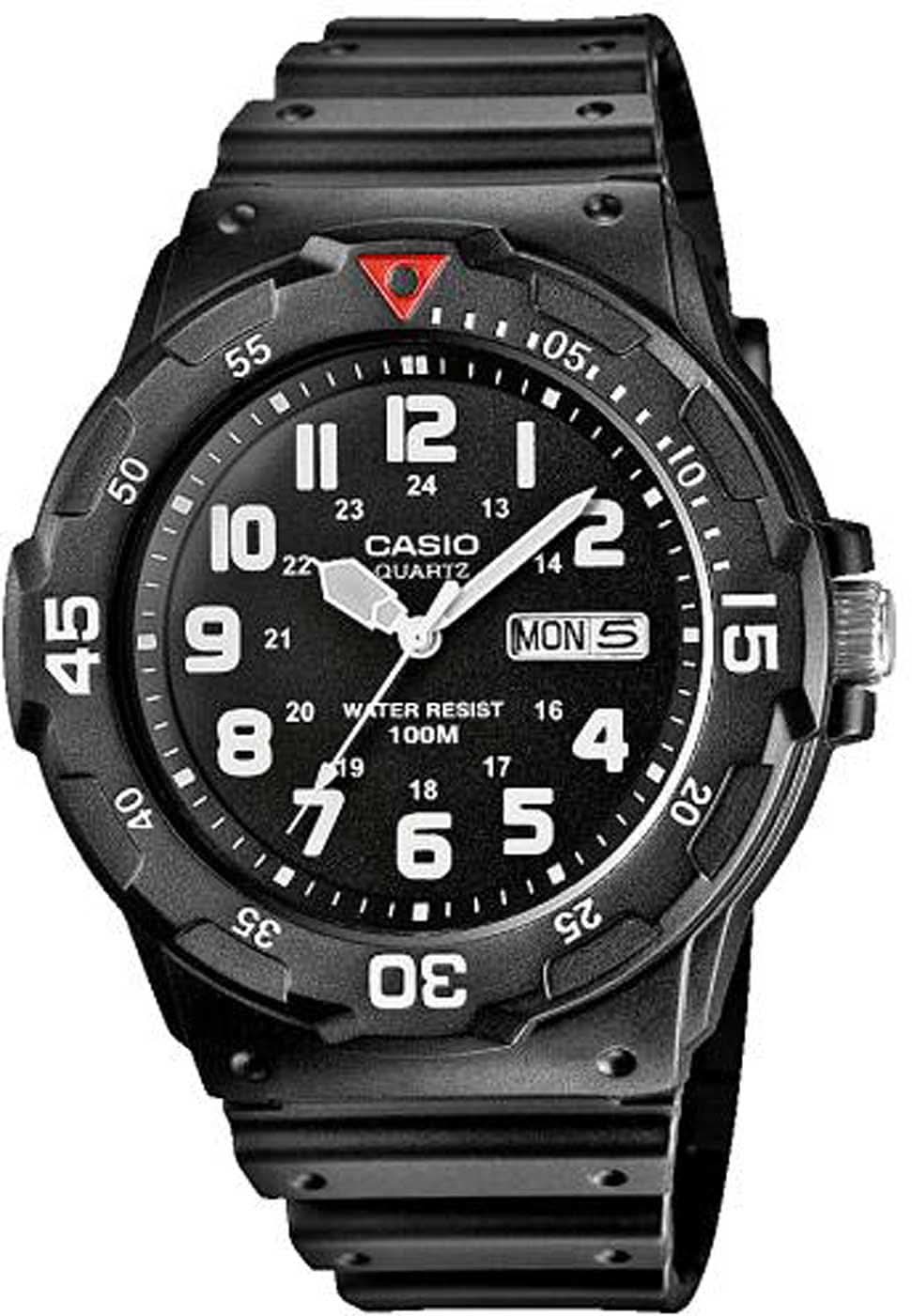 Montre Casio pour homme avec cadran noir et bracelet en caoutchouc, design de plongeur