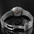 Bracelet de montre pour homme - Fond : fond du boîtier avec fenêtre de visualisation et bracelet en acier inoxydable
