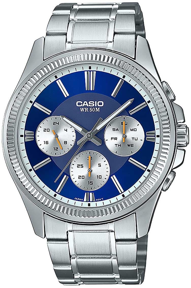 Montre Casio pour homme avec cadran bleu, bracelet en acier inoxydable et sous-cadrans chronographes