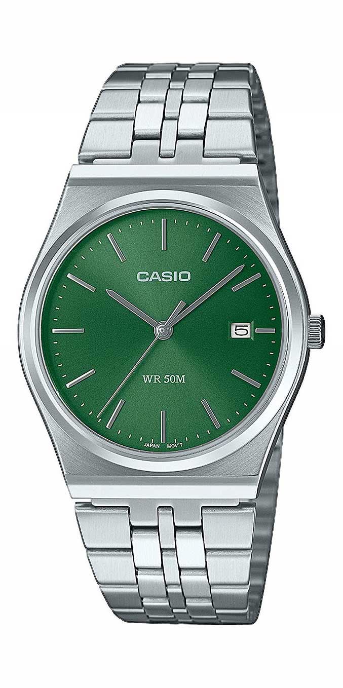 Montre Casio pour homme avec cadran vert, bracelet en acier inoxydable argenté et affichage de la date