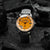 Bracelet de montre pour homme avec cadran orange, bracelet en cuir noir et guichet dateur