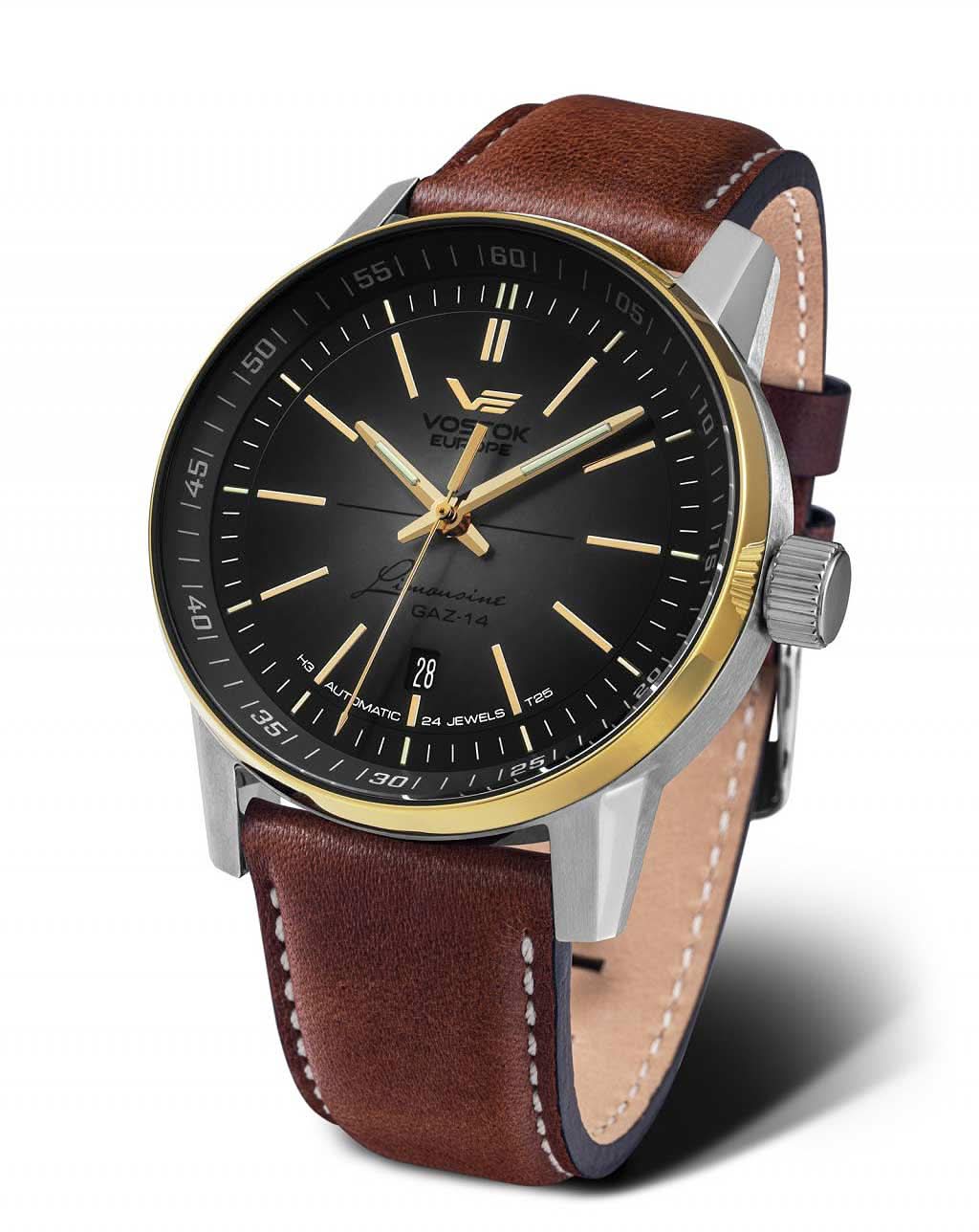 Bracelet de montre pour homme en cuir marron, cadran noir et affichage de la date