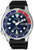 Montre homme avec bracelet en cuir noir et cadran bleu, affichage de la date « LUN 7 »